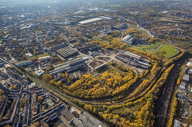 Westpark, Jahrhunderthalle Bochum, Kruppwerke, Bochum, Ruhr area, North Rhine-Westphalia, Germany, An der Jahrhunderthalle, DE, Europe, commercial enterprises, commercial area, commercial park, commercial location, commercial use, autumn colours, industrial area, industrial building, industrial location, culture, art, aerial view, aerial photograph, aerial photography, aerial photography, overview, events, event location, event venue, event centre, bird's eye view, birds-eyes view, former Bochum association, cultural use, overview