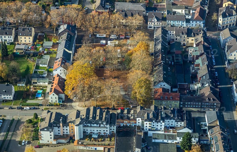 Marktgarten Park, Gerthe, Bochum, Ruhr area, North Rhine-Westphalia, Germany, Brandenbuschstraße, DE, Europe, property tax, autumn colours, real estate, aerial view, aerial photograph, aerial photography, aerial photography, park, Turmstraße, overview, bird's-eye view, housing estate, residential area, residential buildings, quality of living, residential quarter, housing estate, birds-eyes view, overview