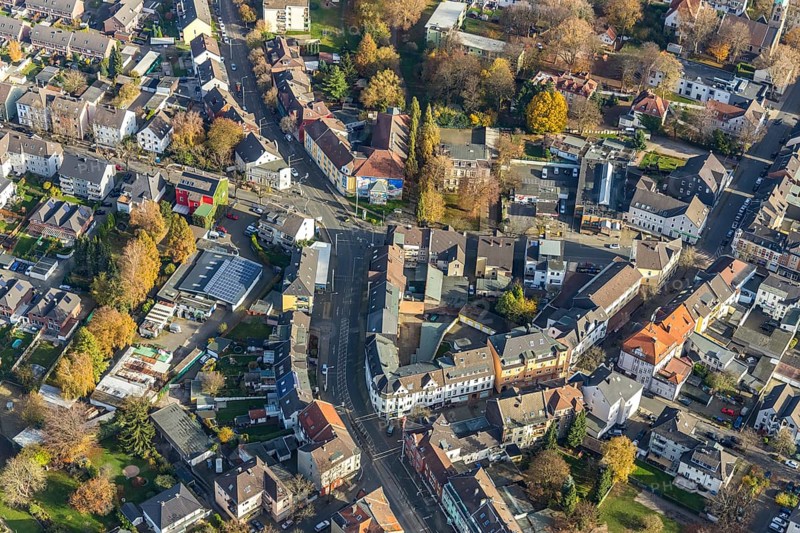 Residential area street intersection Castroper Hellweg, Hans-Sachs-Straße, Gerthe, Bochum, Ruhr area, North Rhine-Westphalia, Germany, DE, Europe, property tax, real estate, aerial view, aerial photograph, aerial photography, aerial photography, overview, bird's-eye view, residential area, residential area, residential buildings, residential quality, residential neighbourhood, housing estate, birds-eyes view, overview
