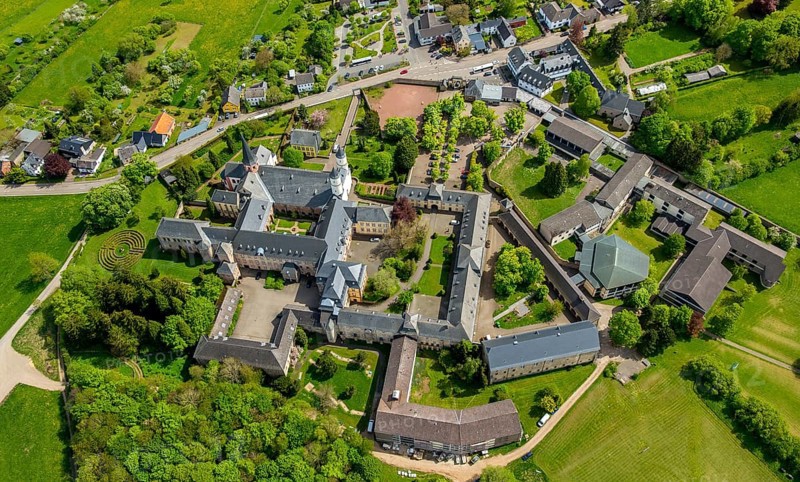 Steinfeld Monastery, monastery in Kall, Benedictine Abbey, Kall, Eifel, North Rhine-Westphalia, Germany, Europe, aerial view, birds-eyes view, aerial photography, aerial photography, overview, overview, bird's eye view