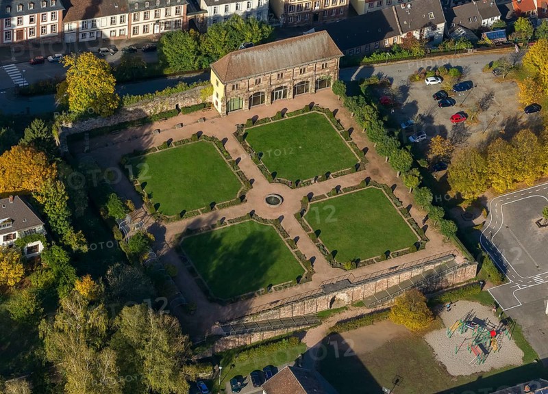 Orangery Lange Bau with remains of the castle, Blieskastel, Saarland, Germany, Europe, aerial view, birds-eyes view, aerial photography, aerial photography, overview, overview, bird's eye view