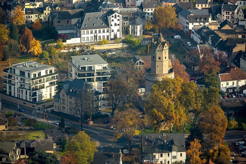 The Round Tower, landmark of Andernach, corner defence tower in the town wall, defence tower, Andernach, district of Mayen-Koblenz, Rhineland-Palatinate, Germany, Europe, aerial view, birds-eyes view, aerial photography, aerial photography, overview, bird's eye view