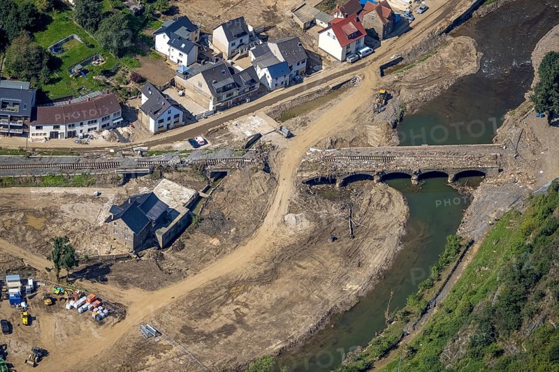 Aerial view, flood area on the river Ahr with destroyed bridges in the Kreuzberg district, Altenahr, Ahr valley, Rhineland-Palatinate, Germany, Ahrbrück, Ahr flood, DE, railway bridge, Europe, flood disaster, flood disaster, flood of the century, aerial view, aerial photography, aerial photography, overview, bird's-eye view, overview, flooding, flooding, flood area