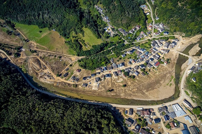 Aerial view, flood area on the river Ahr with Ahr bridge in the district of Brück, Ahrbrück, Ahr valley, Rhineland-Palatinate, Germany, Ahr flood, DE, Europe, flood disaster, flood disaster, flood of the century, St Catherine's Chapel on the rock, aerial view, aerial photography, aerial photography, overview, bird's eye view, forest area, birds-eyes view, overview, flooding, flooding, flood area