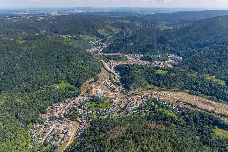 Aerial view, flooded area at the river Ahr with destroyed bridges and historical sight Burg Kreuzberg in the district Kreuzberg, Altenahr, Ahr valley, Rhineland-Palatinate, Germany, Ahr flood, castle, DE, Europe, flood disaster, flood disaster, hilltop castle, century flood, aerial view, aerial photography, aerial photography, overview, bird's-eye view, overview, flooding, flooding, flooded area