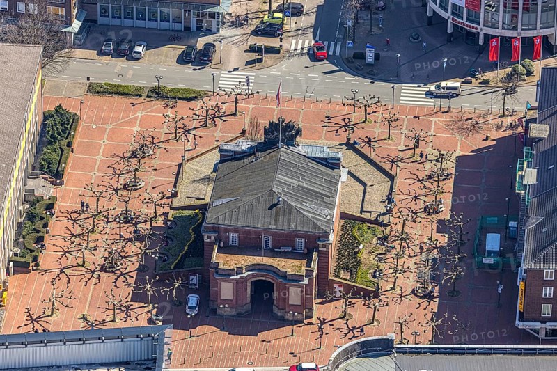 Aerial view, Berliner Tor Wesel, Berliner-Tor-Platz, Wesel, Ruhr area, Lower Rhine, North Rhine-Westphalia, Germany, DE, monument, Europe, Wesel Fortress, aerial view, aerial photography, aerial photography, sight, overview, bird's eye view, birds-eyes view, historical, overview