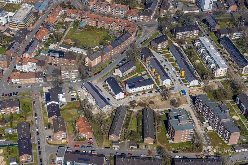 Aerial view, new development area Dresdner Straße, Leipziger Straße, Zitadellenviertel, Wesel, Ruhr area, Lower Rhine, North Rhine-Westphalia, Germany, DE, Europe, property tax, real estate, aerial view, aerial photography, aerial photography, apartment buildings, apartment blocks, overview, bird's-eye view, residential complex, living and living, residential area, residential buildings, residential quality, residential neighbourhood, housing estate, birds-eyes view, overview
