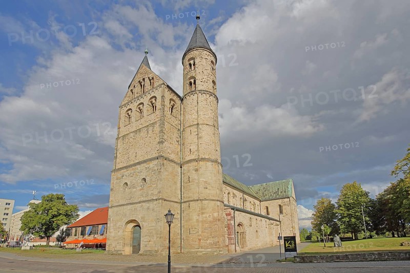 Romanesque Monastery of Our Lady with twin towers and art museum, Magdeburg, Romanesque Road, Saxony-Anhalt, Germany