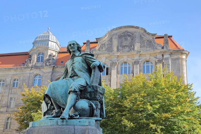 Otto von Guericke Fountain and monument to physicist Otto von Guericke, sculpture, New Town Hall, view from below, Hauptwache, Magdeburg, Saxony-Anhalt, Germany