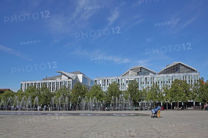 Water features and pedestrians, water fountains, Cathedral Square, Magdeburg, Saxony-Anhalt, Germany