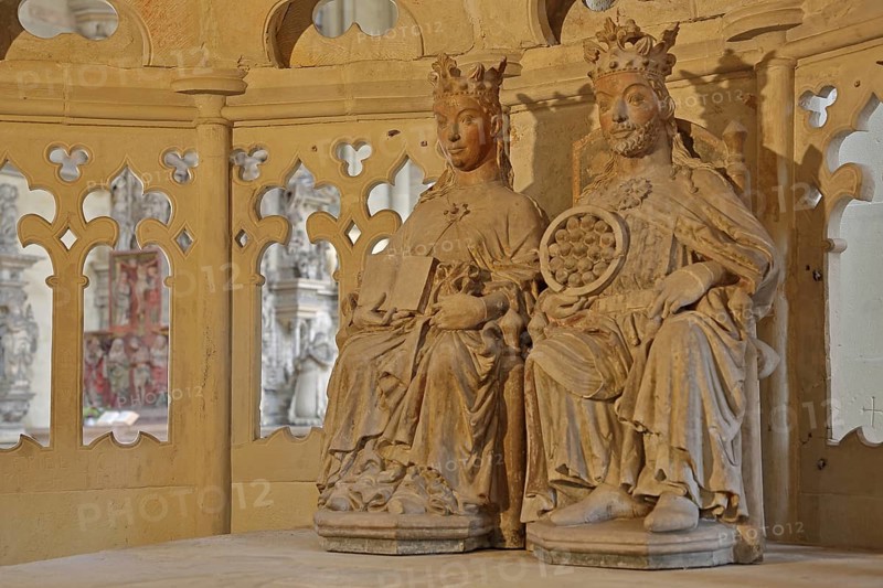 Ruling couple Otto the Great and his wife Edgitha in a chapel, two sculptures, couple, arts and crafts, stone carving, stone, interior view, detail, St Mauritius and St Katharina, Magdeburg Cathedral, Magdeburg, Saxony-Anhalt, Germany