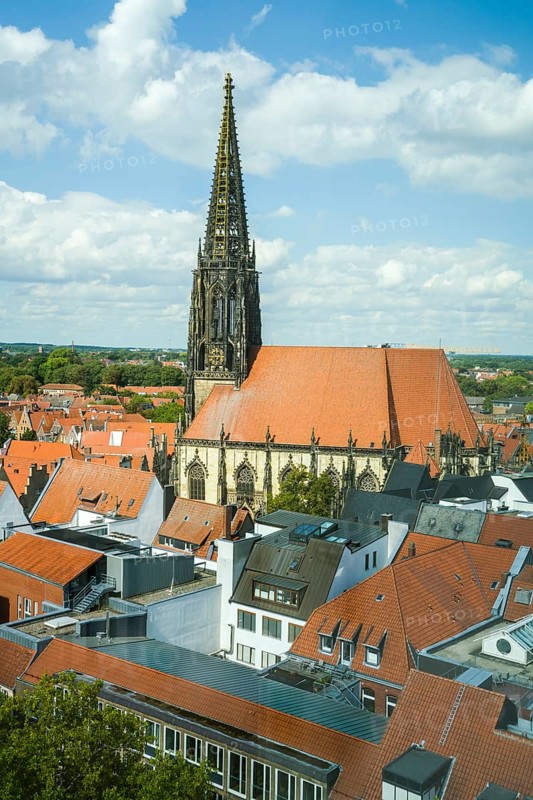 Aerial view, old town with Sankt Lamberti, St Lambert's Catholic Church, Münster, North Rhine-Westphalia, Germany