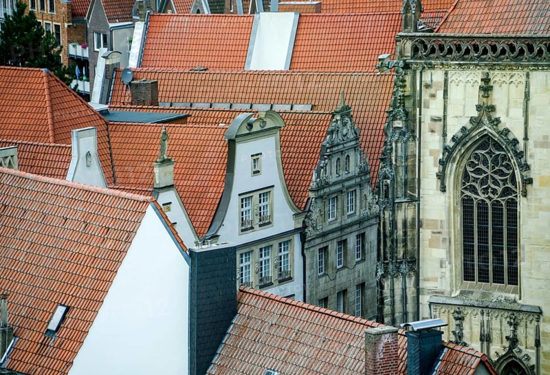 Aerial view, old town with Sankt Lamberti, St Lambert's Catholic Church, Münster, North Rhine-Westphalia, Germany