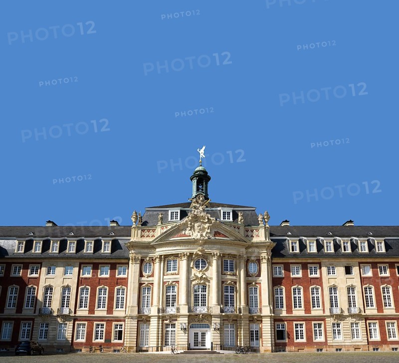 Prince Bishop's Castle, Fürstbischöflichen Schloss, Westphalian Wilhelms University, Münster, North Rhine-Westphalia, Germany