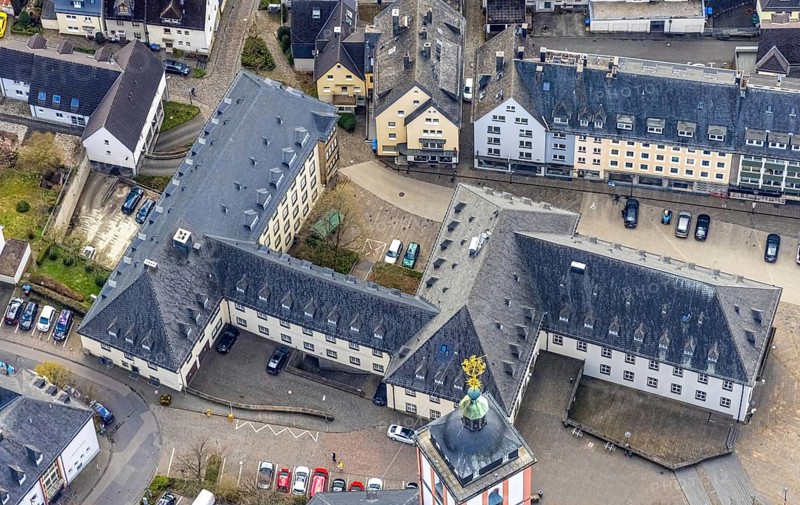 Aerial view, old town with town hall, Krämergasse and Kornmarkt, Siegen-Kernband, Siegen, Siegerland, North Rhine-Westphalia, Germany, place of worship, authority, DE, Europe, religious community, place of worship, holy place, church, parish, denomination, aerial view, aerial photography, aerial photography, market place, town hall, religion, religious site, overview, bird's eye view, birds-eyes view, overview