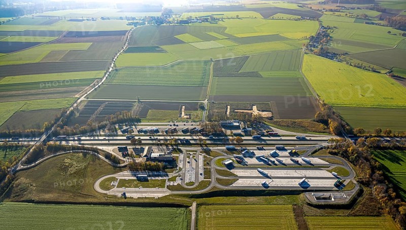 Aerial view, motorway A44 service area Am Haarstrang with construction site and expansion at Haarstrang-Nord in the district Westbüderich in Werl, Soester Börde, North Rhine-Westphalia, Germany, motorway A44, motorway service area, motorway service area, construction work, construction area, construction site, construction project, construction site, DE, Europe, truck parking, aerial view, aerial photography, aerial photography, new construction, parking, service area, overview, bird's eye view, Werl, birds-eyes view, overview