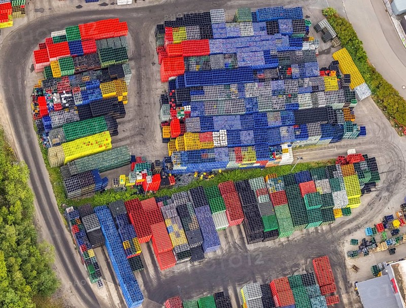 Aerial view, industrial estate Hillmicker Straße, Gerhard Steinseifer Brauereibedarf, Zum Eichstruck, coloured beverage crates, Gerlingen, Wenden, Sauerland, North Rhine-Westphalia, Germany, DE, Europe, shapes and colours, aerial view, aerial photography, aerial photography, overview, bird's eye view, birds-eyes view, overview