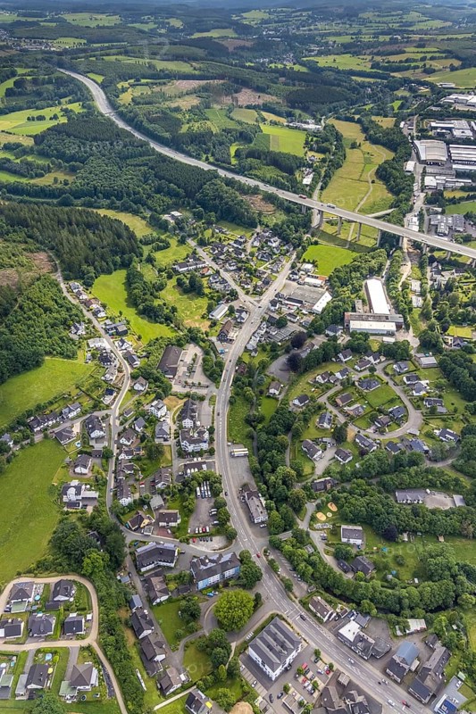 Aerial view, motorway bridge A45 and commercial area Hillmicker Straße in Gerlingen, Wenden, Sauerland, North Rhine-Westphalia, Germany, motorway A45, bridge, DE, Europe, commercial enterprises, commercial area, commercial park, commercial location, commercial use, industrial area, industrial building, industrial location, aerial view, aerial photography, aerial photography, overview, bird's eye view, birds-eyes view, overview