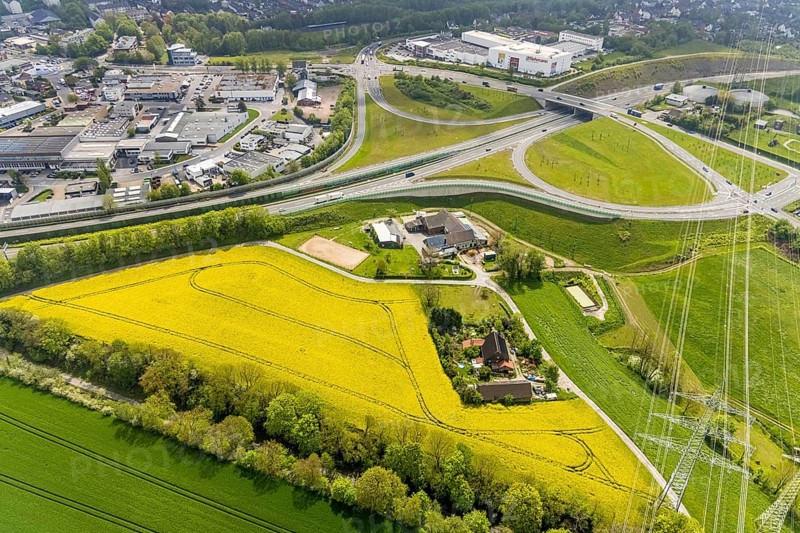 Aerial view, rape fields at the A44 motorway junction Hetterscheidt, Krehwinkler Höfe, Velbert, Ruhr area, North Rhine-Westphalia, Germany, motorway A44, DE, Europe, aerial view, aerial photography, aerial photography, overview, bird's-eye view, overview