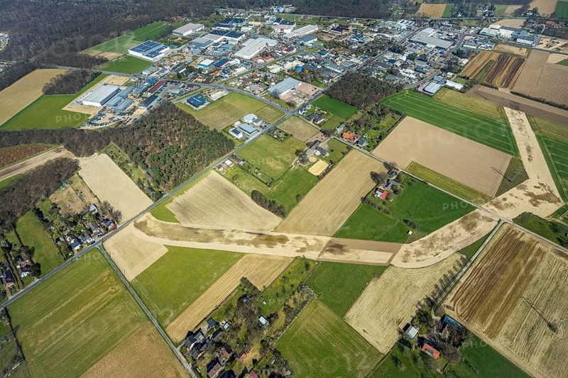 Aerial view, pipeline construction, forest with meadows and fields at the Holthausen industrial estate, Voerde, Ruhr area, Lower Rhine, North Rhine-Westphalia, Germany, DE, Europe, aerial view, aerial photography, aerial photography, overview, bird's eye view, forest area, birds-eyes view, overview