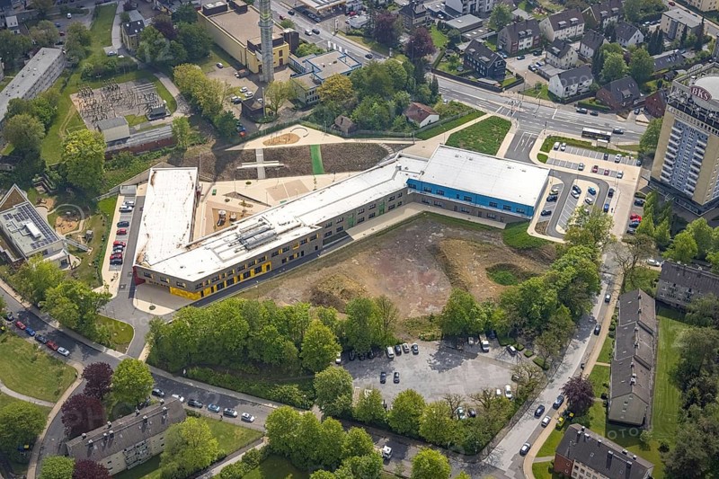 Aerial photo, Kastanienallee primary school, Velbert, Ruhr area, North Rhine-Westphalia, Germany, education, educational institution, DE, Europe, primary school, teaching institute, aerial photo, aerial photography, aerial photography, school, overview, bird's-eye view, overview