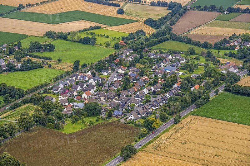 Aerial view, local view Mühlhausen, Unna, Ruhr area, North Rhine-Westphalia, Germany, DE, Europe, property tax, real estate, aerial view, aerial photography, aerial photography, overview, bird's eye view, housing estate, living and living, residential area, residential buildings, residential quality, housing estate, birds-eyes view, overview