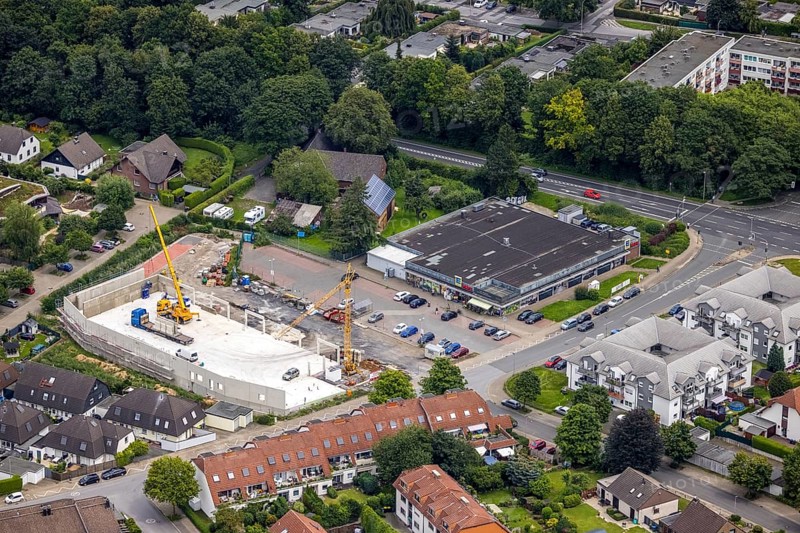 Aerial view, Edeka supermarket and construction site and new building Norma, Am Kastanienhof, Unna, Ruhr area, North Rhine-Westphalia, Germany, construction work, construction area, construction site, building plots, construction crane, construction project, construction site, DE, Europe, aerial view, aerial photography, aerial photography, new building, overview, bird's-eye view, overview