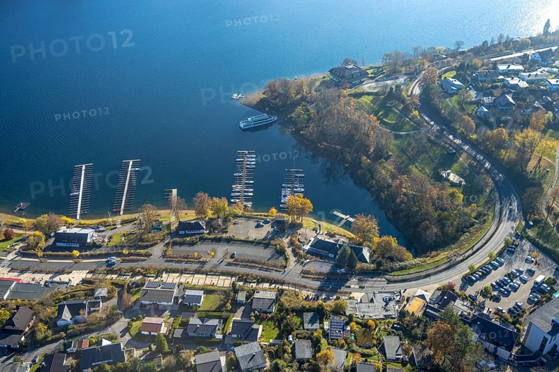 Aerial view, boat moorings Yachtclub Sorpesee am Sorpesee im Ortsteil Langscheid in Sundern, Sauerland, North Rhine-Westphalia, Germany, excursion boat, boat mooring, DE, Europe, marina, aerial view, aerial photography, aerial photography, Sorpetalsperre, reservoir, Sundern, dam, overview, bird's-eye view, yacht mooring, birds-eyes view, overview