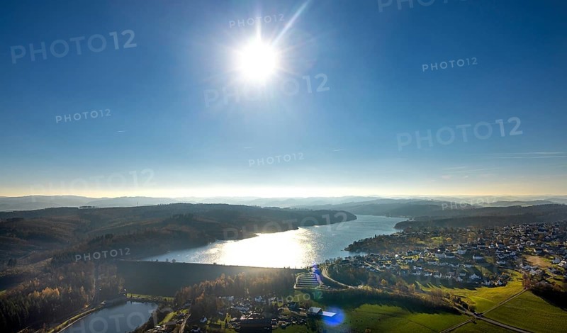 Aerial view, Sorpesee in backlight in the district Langscheid in Sundern, Sauerland, North Rhine-Westphalia, Germany, DE, Europe, distant view, backlight, aerial view, aerial photography, aerial photography, lake, Sorpe dam, reservoir, Sundern, dam, overview, bird's-eye view, overview