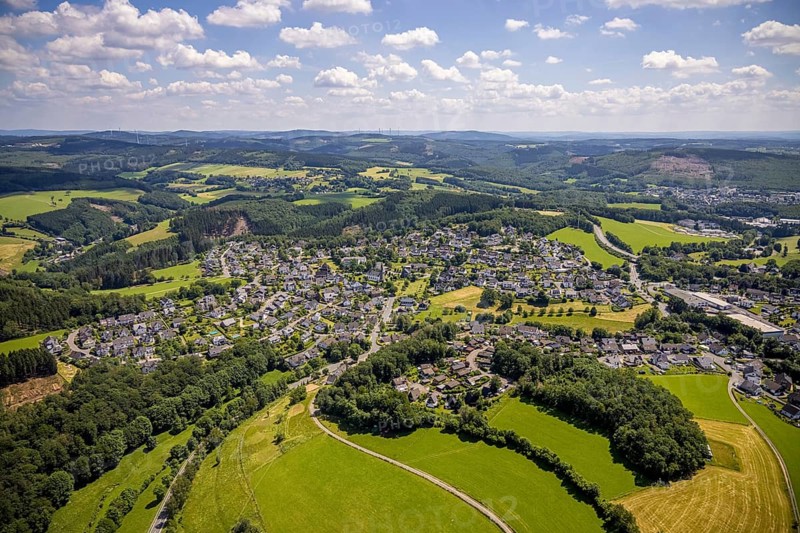 Aerial view, forest area with forest damage in Rhode, Olpe, Sauerland, North Rhine-Westphalia, Germany, tree dieback, bark beetle damage, bark beetle plague, DE, drought, Europe, spruce dieback, hilly landscape, clear-cutting, aerial photograph, aerial photography, aerial photography, drought, overview, bird's eye view, forest, forest area, forest damage, forest dieback, forest area, lack of water, birds-eyes view, overview