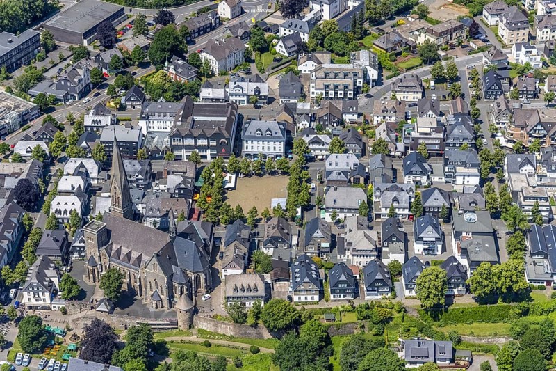 Aerial view, St. Martinus Church, town wall with angel tower, market square and town centre, Olpe town, Olpe, Sauerland, North Rhine-Westphalia, Germany, place of worship, DE, Europe, religious community, place of worship, holy site, church, parish, denomination, aerial view, aerial photography, aerial photography, market, market square, parish church, religion, religious site, tower, overview, bird's-eye view, birds-eyes view, overview