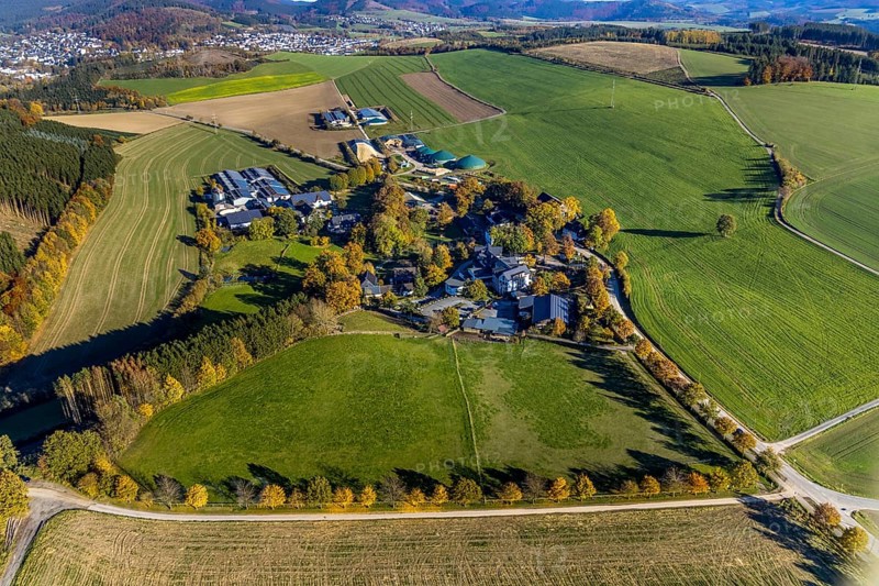 Aerial view, village Ebbinghof with family hotel Ebbinghof in the district Wormbach in Schmallenberg, Sauerland, North Rhine-Westphalia, Germany, biogas plant, DE, Europe, gastronomy, hotel, hotel facilities, hotel business, aerial photograph, aerial photography, aerial photography, Schmallenberg, overview, bird's-eye view, birds-eyes view, overview