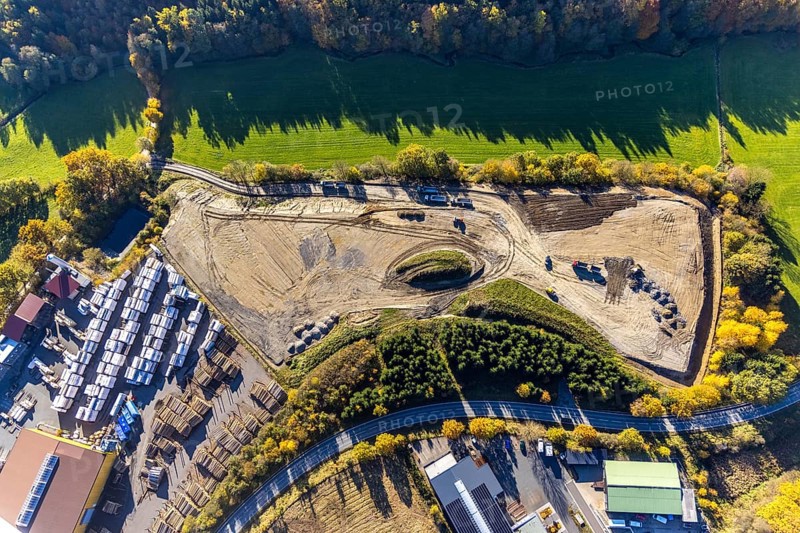 Aerial view, construction sites in the industrial area at the federal road B511 in the district Wormbach in Schmallenberg, Sauerland, North Rhine-Westphalia, Germany, construction work, construction area, building site, building plots, construction project, construction site, Buchenweg, Bäumesiedlung, tree road names, DE, Eschenweg, Europe, Fichtenweg, commercial enterprises, commercial area, commercial site, commercial use, industrial area, industrial site, aerial photograph, aerial photography, aerial photography, Schmallenberg, overview, bird's-eye view, birds-eyes view, overview