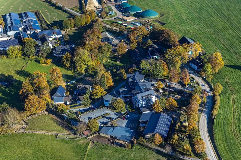 Aerial view, village Ebbinghof with family hotel Ebbinghof in the district Wormbach in Schmallenberg, Sauerland, North Rhine-Westphalia, Germany, biogas plant, DE, Europe, gastronomy, hotel, hotel facilities, hotel business, aerial photograph, aerial photography, aerial photography, Schmallenberg, overview, bird's-eye view, birds-eyes view, overview