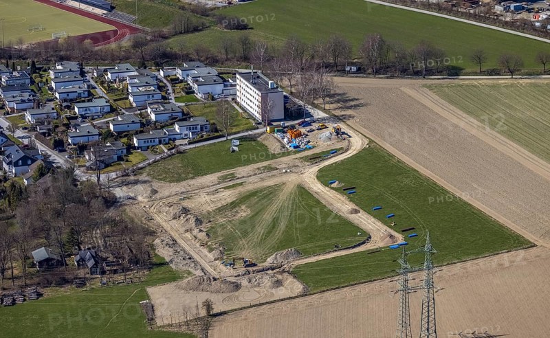 Aerial view, construction site, construction area Altes Feld II, Breslauer Straße, Schmallenberg, Sauerland, North Rhine-Westphalia, Germany, construction area, construction site, building plots, construction project, construction site, DE, Europe, property tax, real estate, aerial view, aerial photography, aerial photography, overview, bird's-eye view, residential area, housing and living, residential area, residential buildings, residential quality, residential neighbourhood, housing estate, birds-eyes view, overview