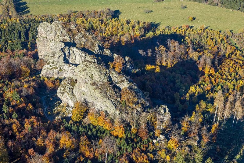 Aerial view, autumn forest and Bruchhauser Steine in the district Bruchhausen in Olsberg, Sauerland, North Rhine-Westphalia, Germany, DE, Europe, geotope with rock formations, landscape conservation area, aerial view, aerial photography, aerial photography, nature reserve, Olsberg, overview, bird's-eye view, birds-eyes view, overview