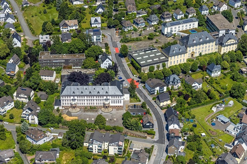 Aerial photo, Städtisches Gymnasium Olpe, Olpe-Stadt, Olpe, Sauerland, North Rhine-Westphalia, Germany, education, educational institution, DE, Europe, grammar school, teaching institute, aerial photo, aerial photography, aerial photography, school, overview, bird's-eye view, birds-eyes view, overview