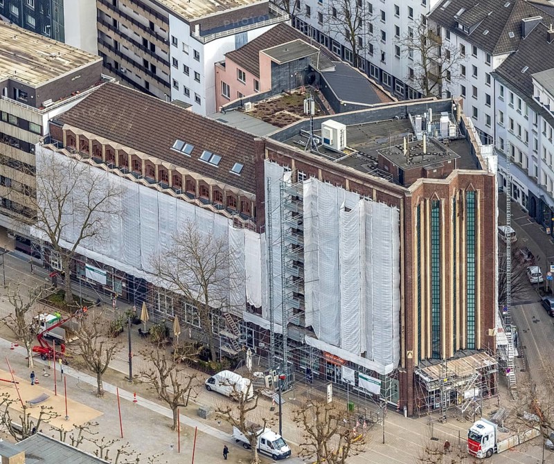 Aerial photograph, Bert-Brecht-Haus, city centre, Oberhausen, Ruhr area, North Rhine-Westphalia, Germany, construction work, construction area, construction project, construction site, DE, adult education facility, Europe, aerial photograph, aerial photography, aerial photography, Paul-Reusch-Straße, renovation, refurbishment, overview, bird's-eye view, birds-eyes view, overview