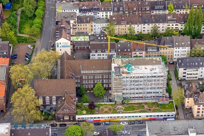 Aerial view, construction site Elsa-Brändström-Gymnasium, city centre, Oberhausen, Ruhr area, North Rhine-Westphalia, Germany, construction work, construction area, construction site, building plots, construction measure, construction project, construction site, education, educational institution, Christian-Steger-Straße, DE, Europe, grammar school, teaching institute, aerial view, aerial photography, aerial photography, new building, school, overview, bird's-eye view, overview