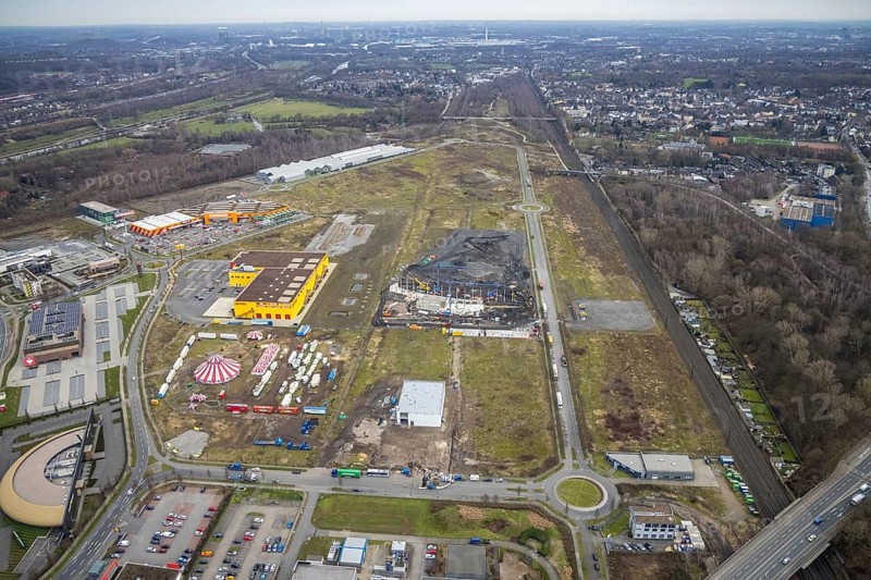 Aerial view, CentrO site, construction site Brammenring, Hornbach Baumarkt, Poco Einrichtungsmarkt, Borbeck, Oberhausen, Ruhr area, North Rhine-Westphalia, Germany, construction work, building, construction area, building site, building plots, construction project, construction site, DE, shopping, shopping centre, shopping markets, shopping square, shopping centre, Europe, aerial view, aerial photography, aerial photography, new building, shopping, shopping centre, overview, bird's eye view, bird's eye view, overview