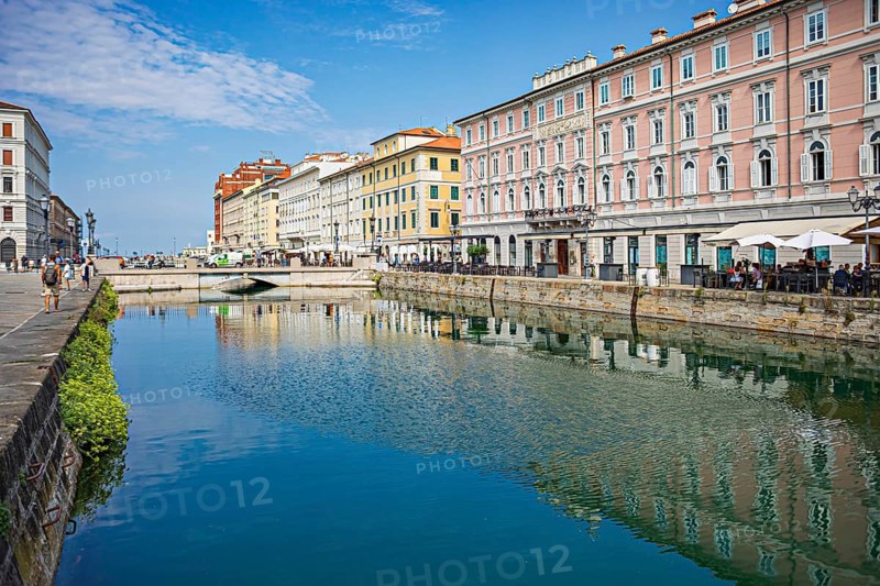 From Trieste, Friuli-Venezia Giulia, Italy
