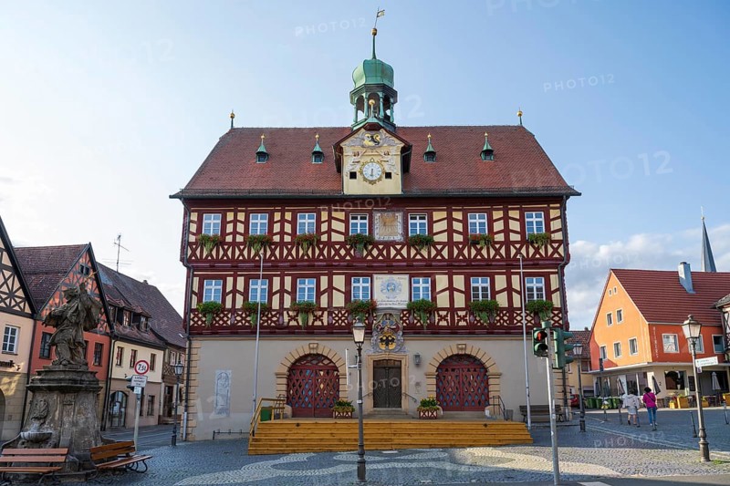 Town hall, half-timbered construction, old town centre, Bad Staffelstein, Upper Franconia, Franconia, Bavaria, Germany