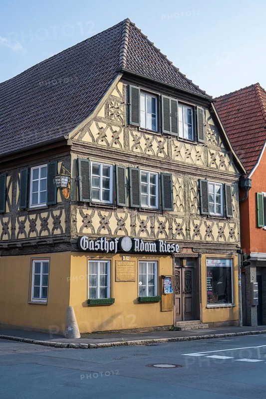 Gasthof Adam Riese, half-timbered building, old town, Bad Staffelstein, Upper Franconia, Franconia, Bavaria, Germany