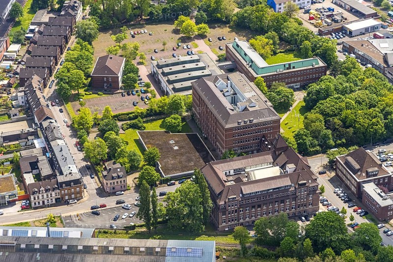 Aerial view, Haus der Wirtschaft, Mannesmann Röhrenwerke, Mannesmann Precision Tubes GmbH, Altstadt II, Mülheim an der Ruhr, Ruhr area, North Rhine-Westphalia, Germany, DE, Europe, commercial enterprises, commercial area, commercial location, commercial use, industrial area, industrial location, aerial photograph, aerial photography, aerial photography, overview, bird's-eye view, birds-eyes view, overview