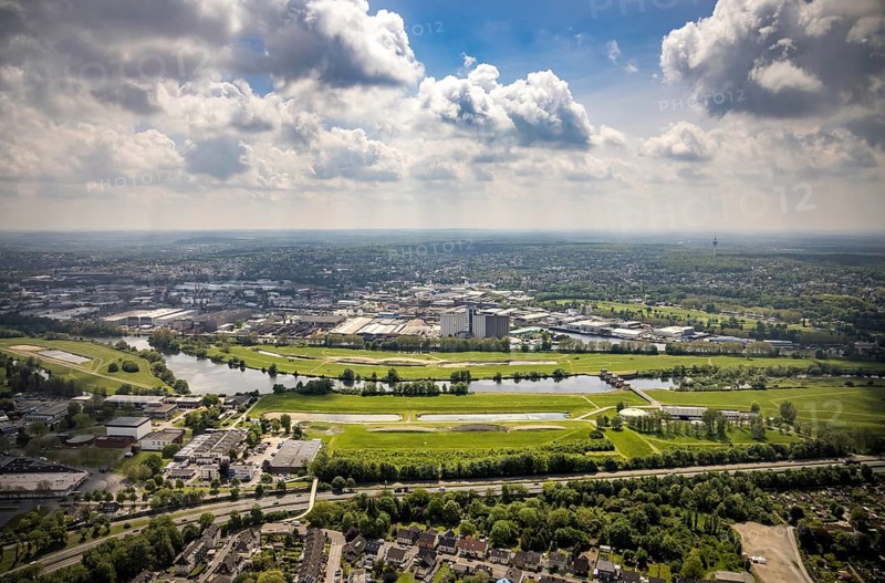 Aerial view, Styrumer Ruhraue and RuhrWasserwerk at the river Ruhr, local view Speldorf, Mülheim an der Ruhr, Ruhr area, North Rhine-Westphalia, Germany, DE, Europe, aerial view, aerial photography, aerial photography, protected area waterworks, overview, bird's-eye view, birds-eyes view, overview