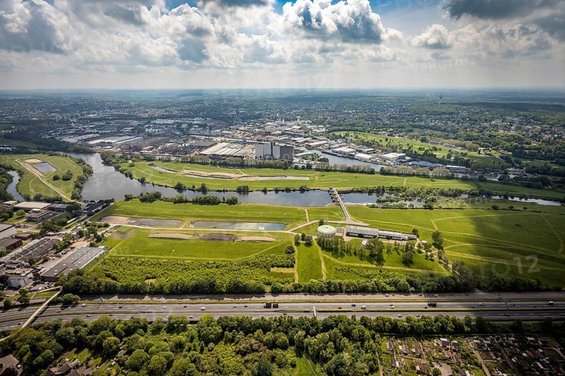 Aerial view, Styrumer Ruhraue and RuhrWasserwerk at the river Ruhr, local view Speldorf, Mülheim an der Ruhr, Ruhr area, North Rhine-Westphalia, Germany, DE, Europe, aerial view, aerial photography, aerial photography, protected area waterworks, overview, bird's-eye view, birds-eyes view, overview