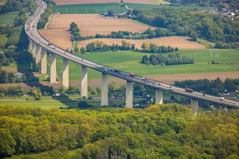 Aerial view, Mintarder Ruhrtalbrücke, Saarn, Mülheim an der Ruhr, Ruhr area, North Rhine-Westphalia, Germany, motorway A52, motorway bridge, bridge, DE, Europe, aerial view, aerial photography, aerial photography, overview, bird's eye view, birds-eyes view, historical sight, overview