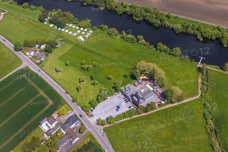 Aerial view, Franky's Wasserbahnhof Mintard, at the river Ruhr, Saarn, Mülheim an der Ruhr, Ruhr area, North Rhine-Westphalia, Germany, outdoor catering, DE, Europe, gastronomy, aerial view, aerial photography, aerial photography, Mintard water station, restaurant, overview, bird's-eye view, overview