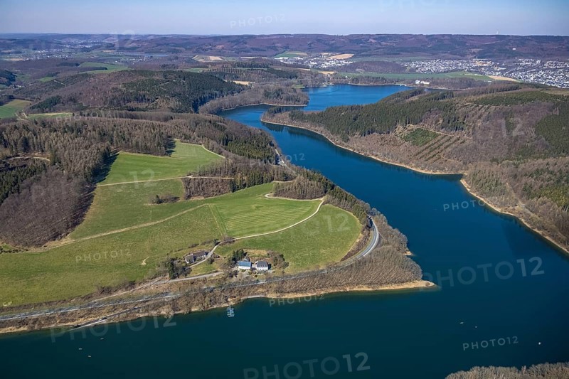 Aerial view, Hennesee, Hennetalsperre, Berghausen, Meschede, Sauerland, North Rhine-Westphalia, Germany, r 0.092929, DE, Europe, hilly landscape, aerial view, aerial photography, aerial photography, lake, reservoir, overview, bird's-eye view, overview