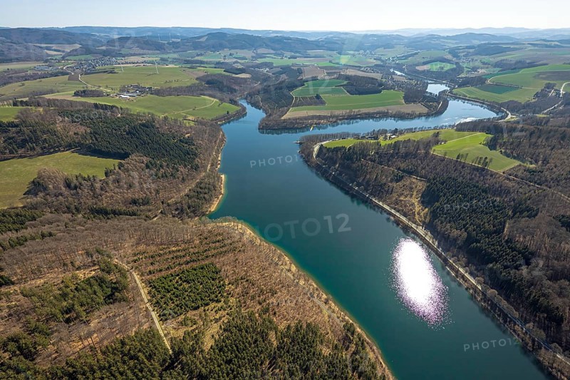 Aerial view, Hennesee, Hennetalsperre, Berghausen, Meschede, Sauerland, North Rhine-Westphalia, Germany, DE, Europe, hilly landscape, aerial view, aerial photography, aerial photography, lake, reservoir, overview, bird's-eye view, overview